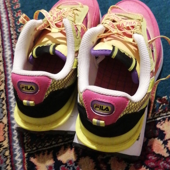 Ladies Fila 6.5 running shoes - Picture 4 of 12